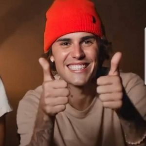 Meet your Posher, Amelia